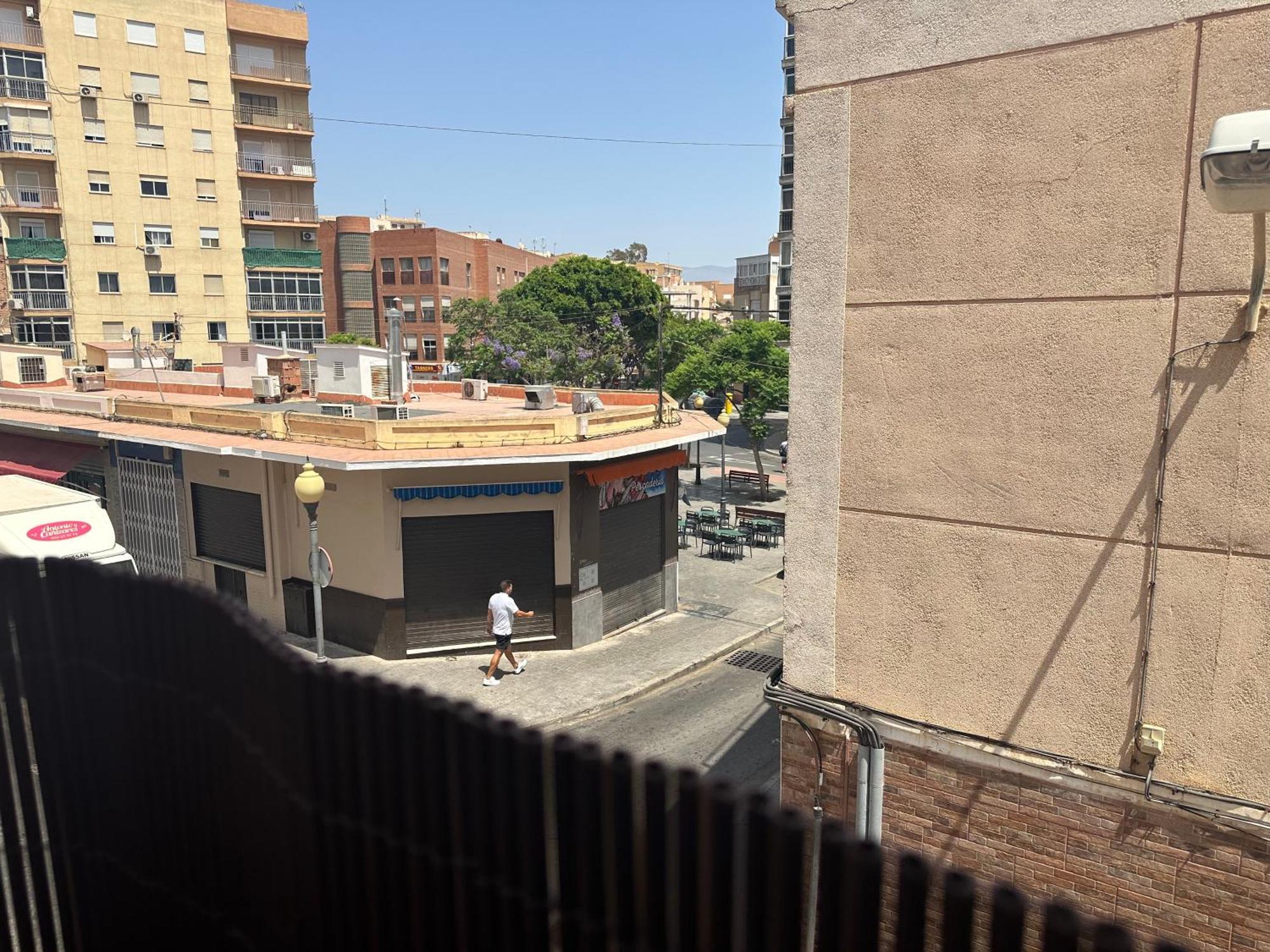 Almeria Centro Habitacion Privada En Apartamento Compartido Dış mekan fotoğraf